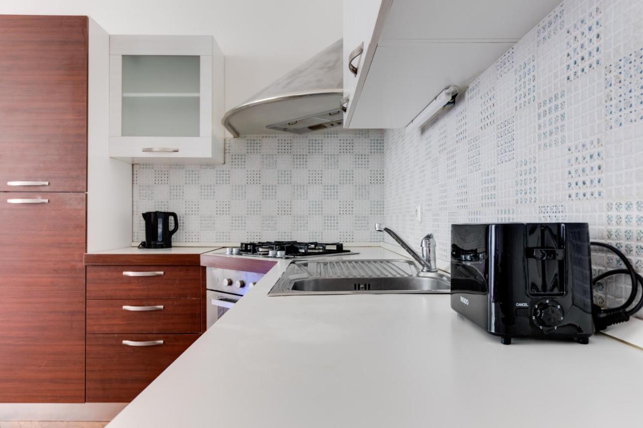 Luxury Riverside Apartments In The Center Of Prague Extérieur photo
