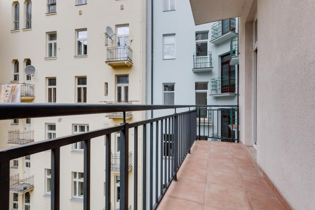 Luxury Riverside Apartments In The Center Of Prague Extérieur photo